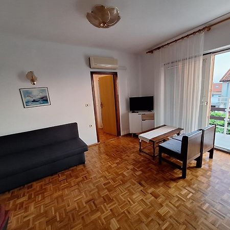 Apartment Crikvenica 5553B Bagian luar foto