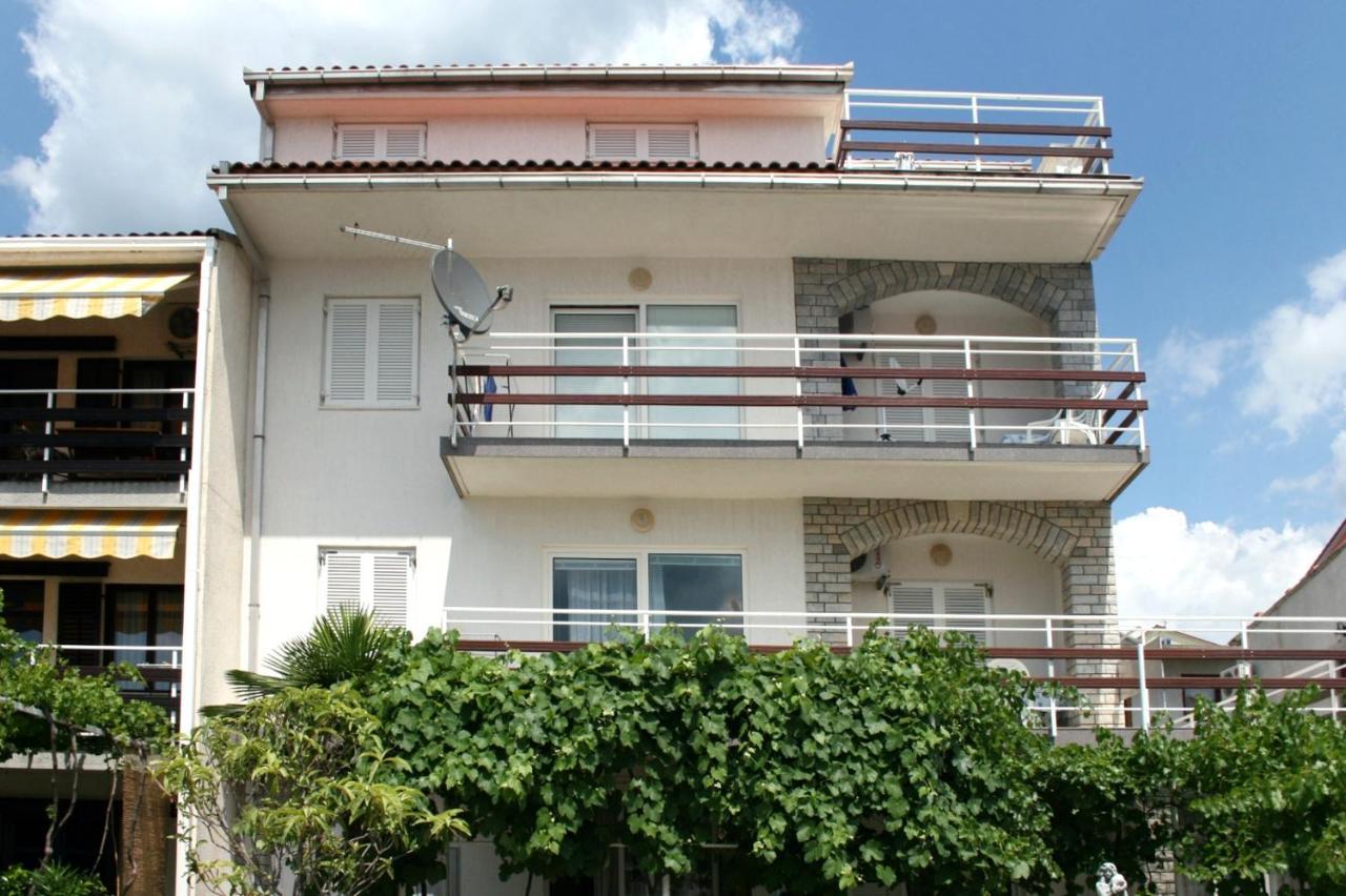 Apartment Crikvenica 5553B Bagian luar foto